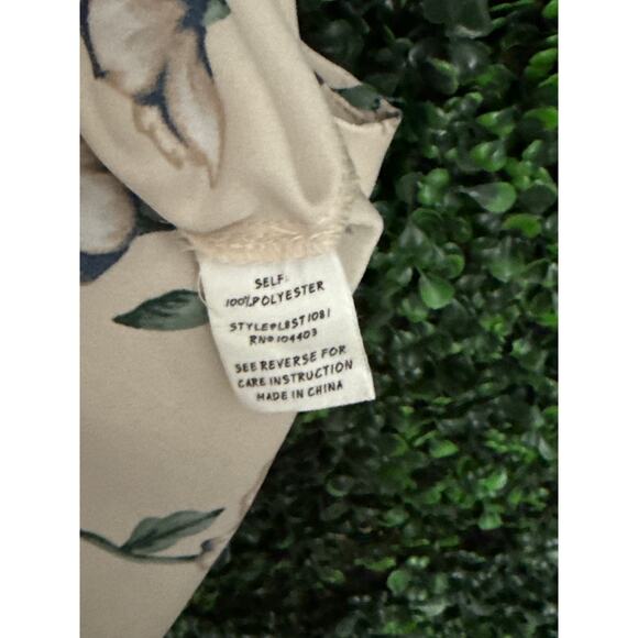 Lydelle, Cream Floral, spaghetti strap, Women’s size L, - Picture 5 of 7